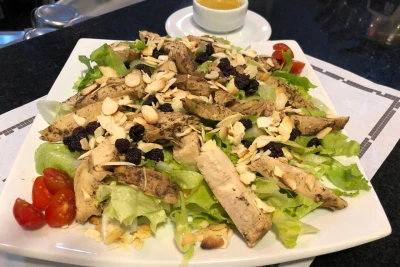 Salada de Frango Especial